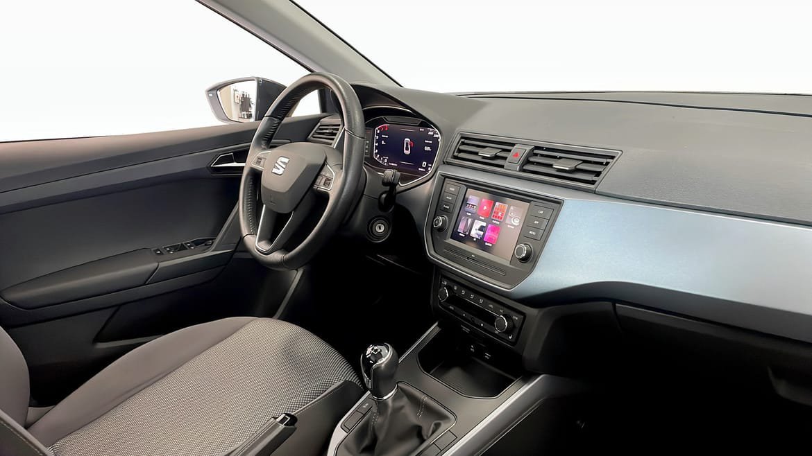 Vehicle Image 11