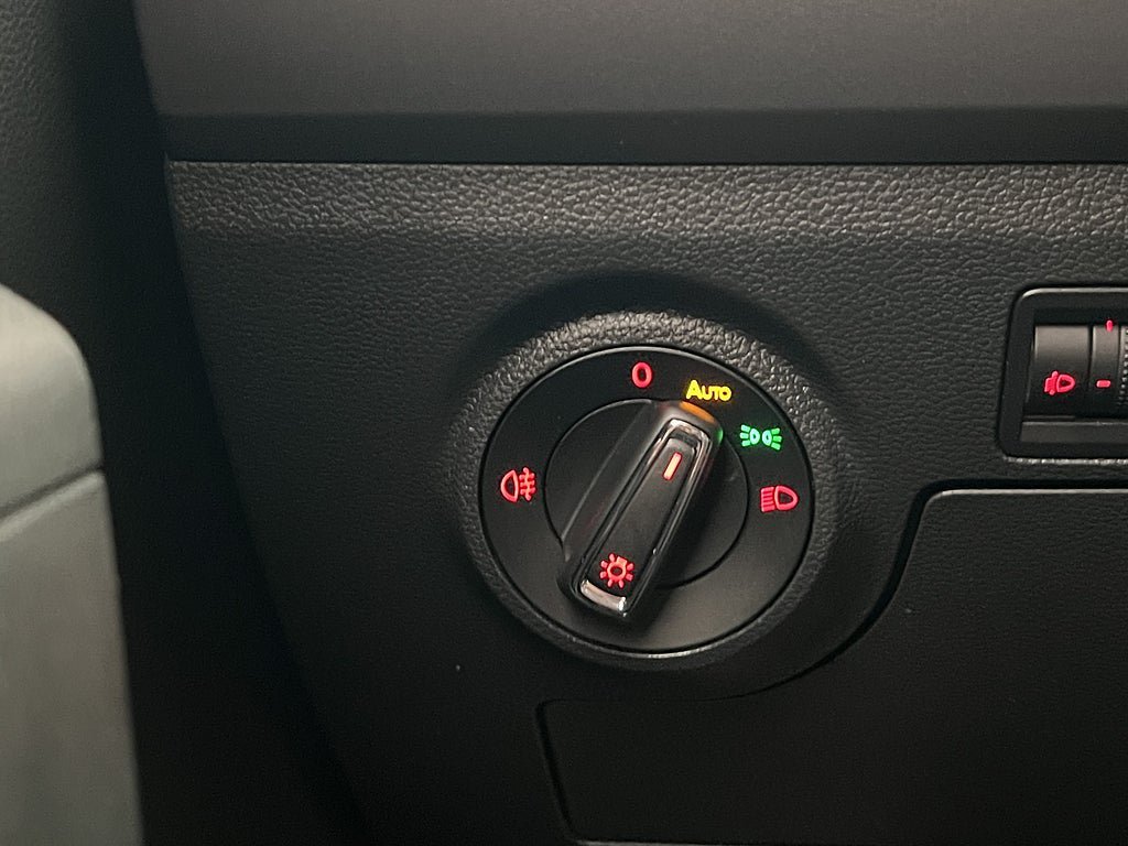 Vehicle Image 27