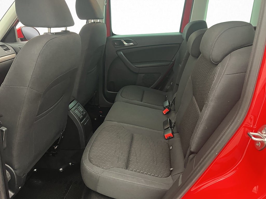Vehicle Image 22