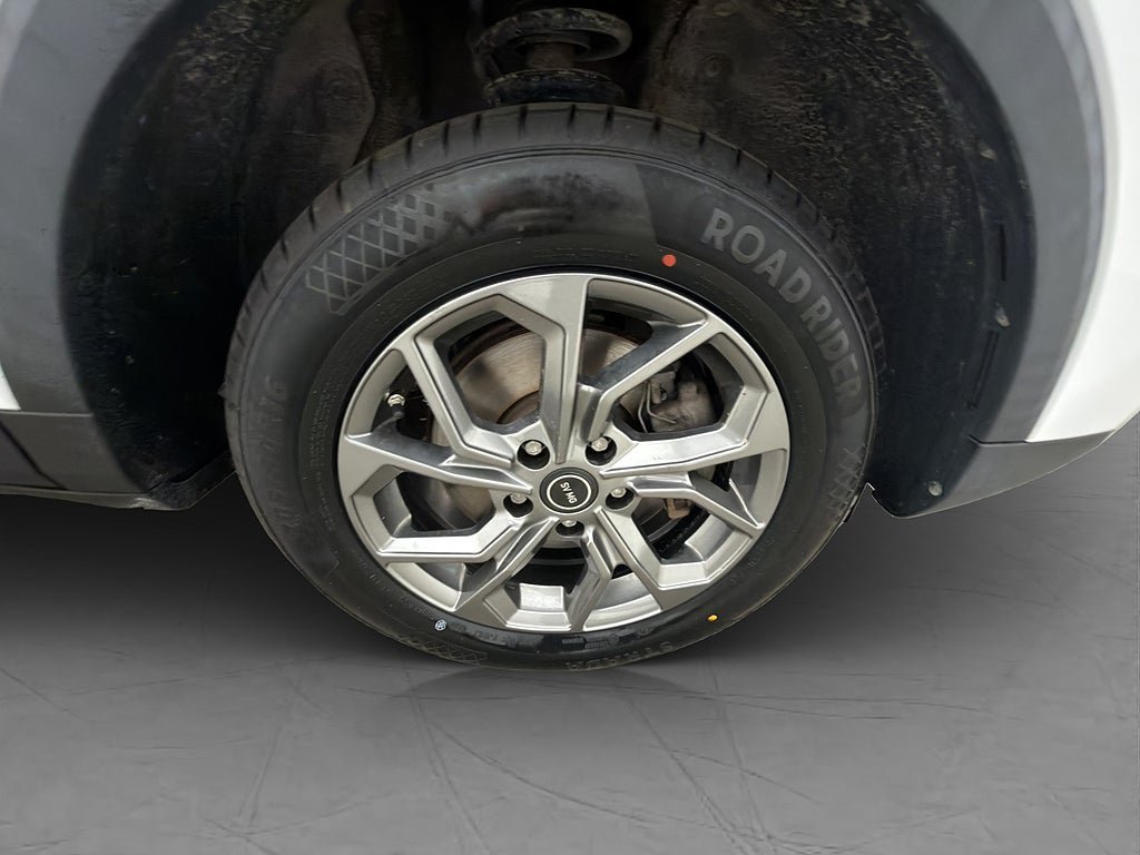 Vehicle Image 31