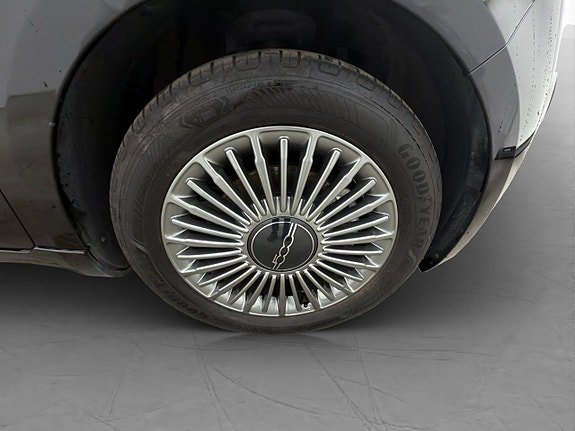Vehicle Image 31