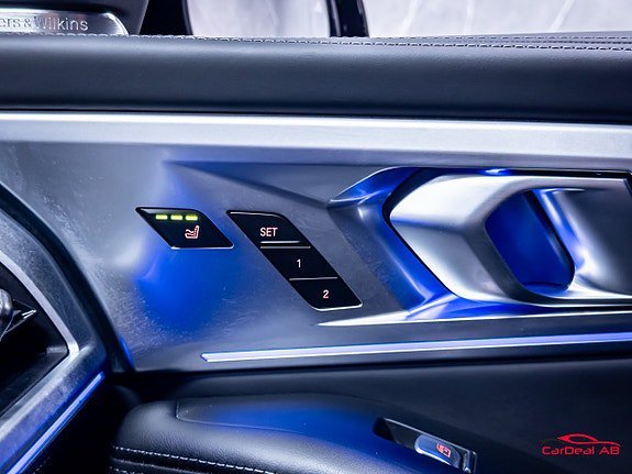 Vehicle Image 37