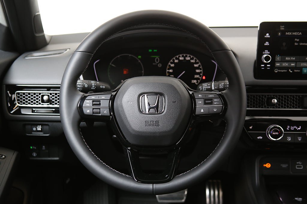 Vehicle Image 17