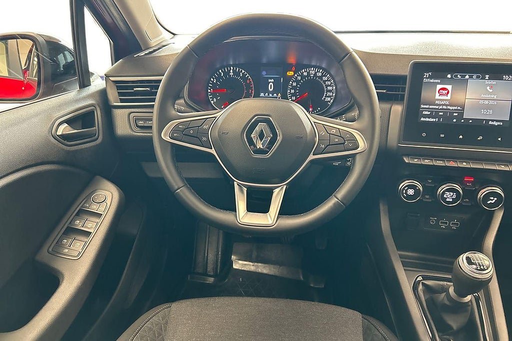 Vehicle Image 13