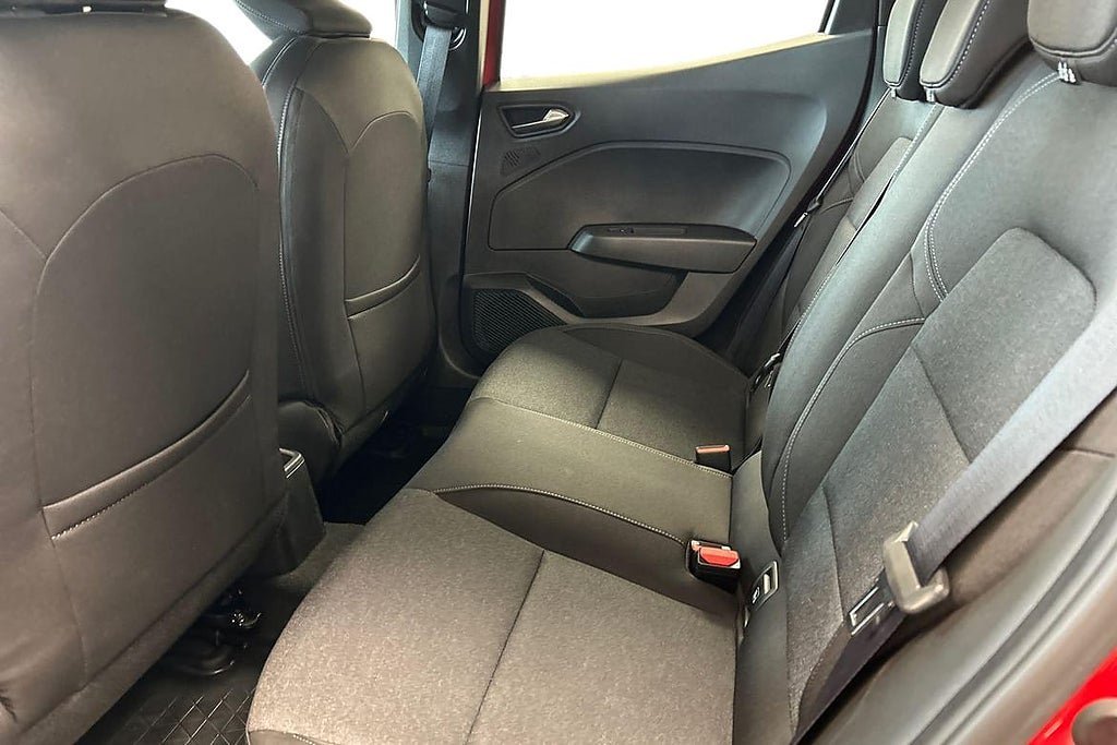 Vehicle Image 17