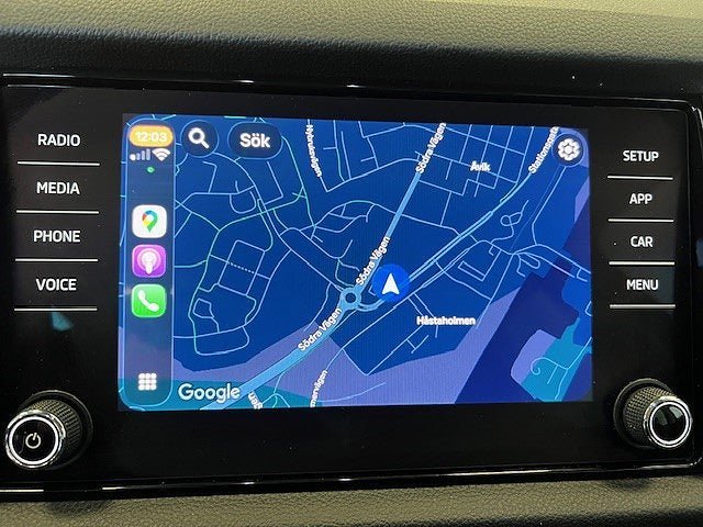 Vehicle Image 6