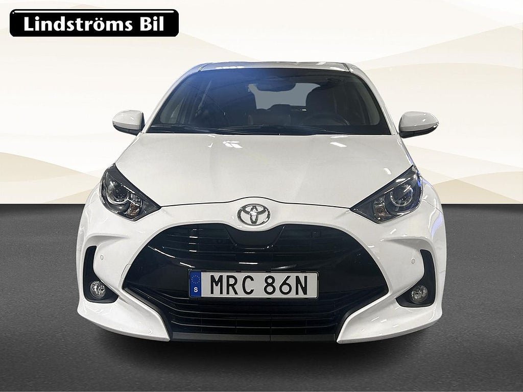 Vehicle Image 10