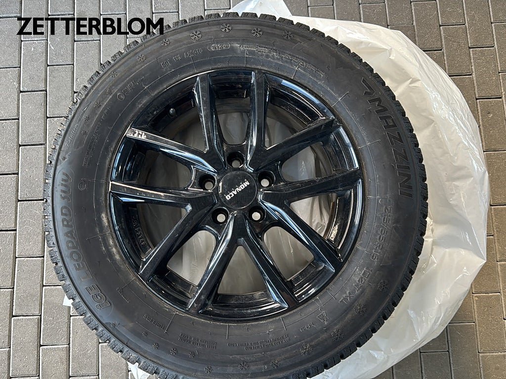 Vehicle Image 15