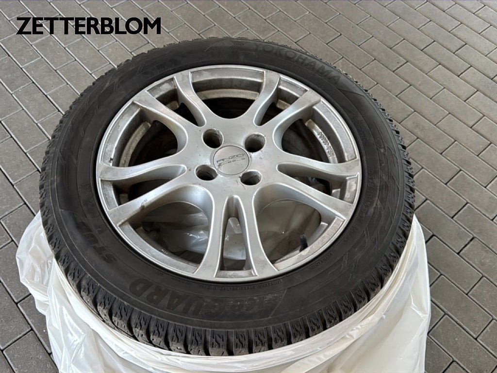 Vehicle Image 15