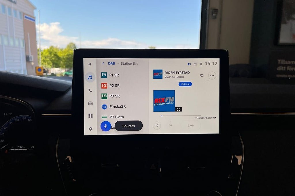 Vehicle Image 15
