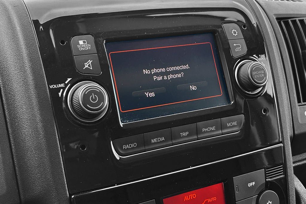 Vehicle Image 16