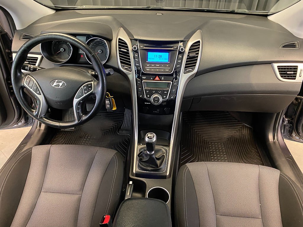 Vehicle Image 19