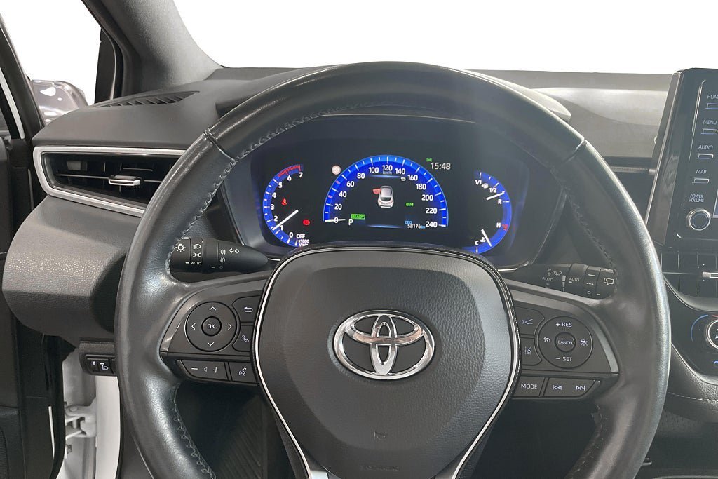 Vehicle Image 12