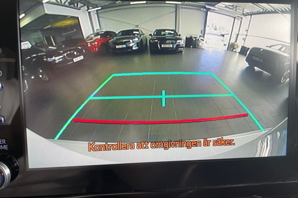 Vehicle Image 24