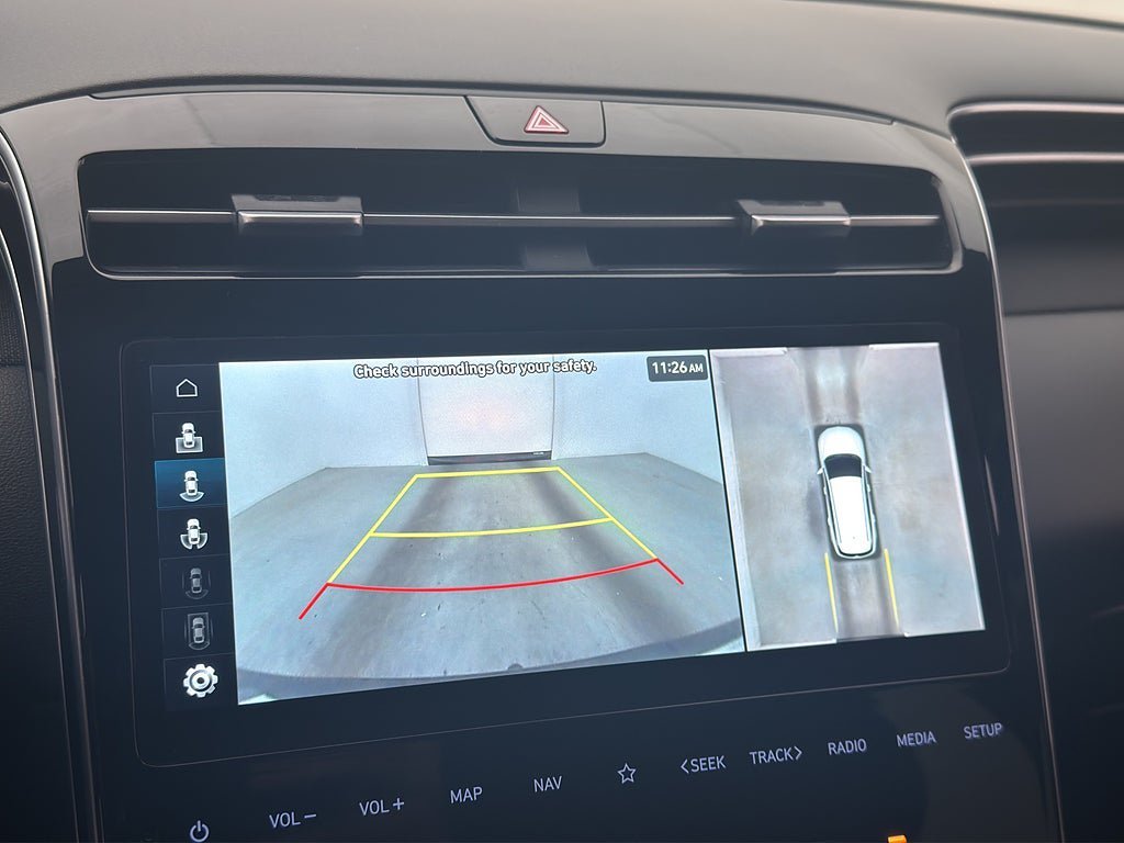 Vehicle Image 22