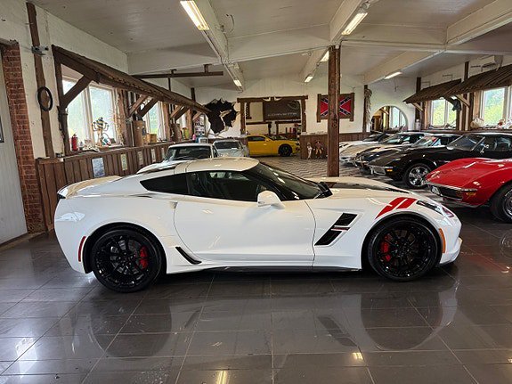 Vehicle Image 17