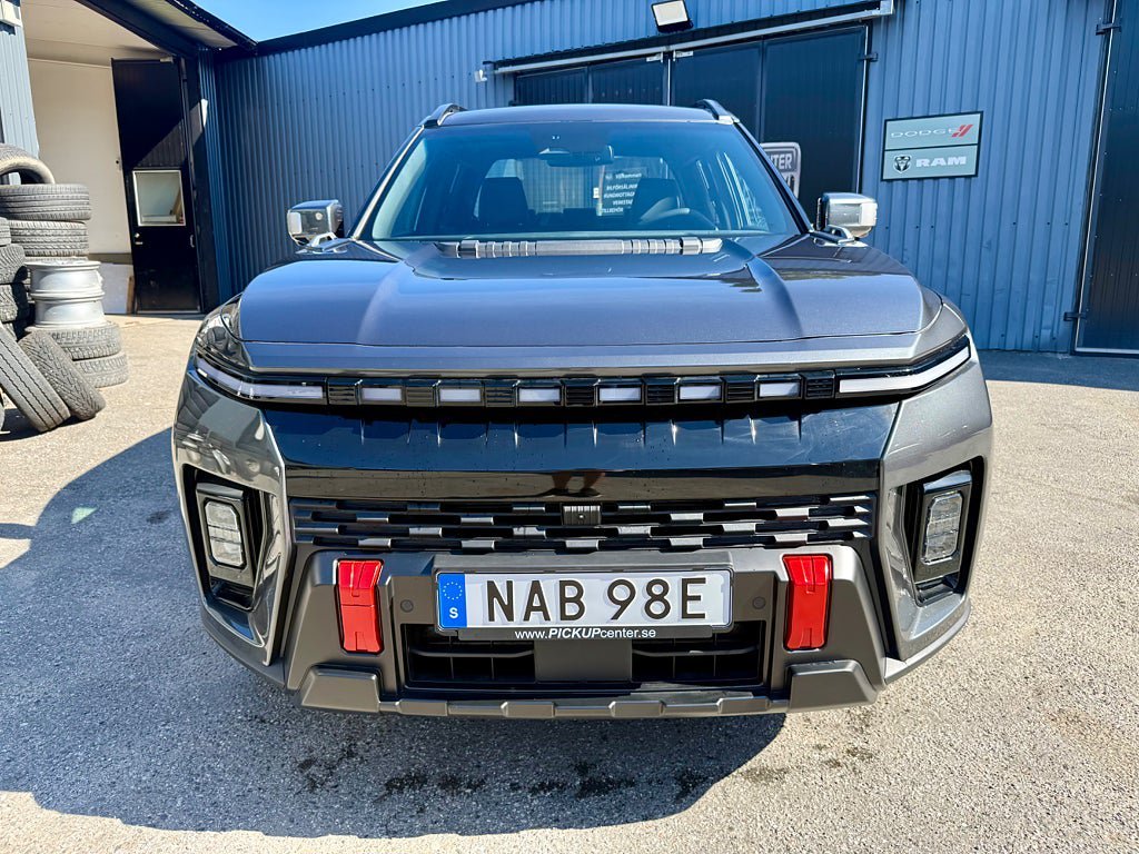 Vehicle Image 7