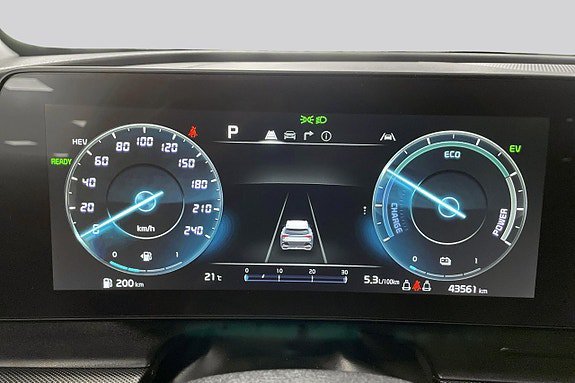 Vehicle Image 10