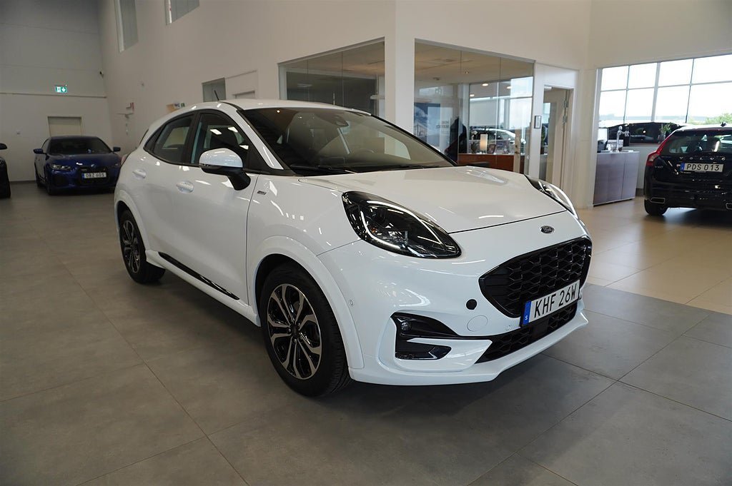 Vehicle Image 7