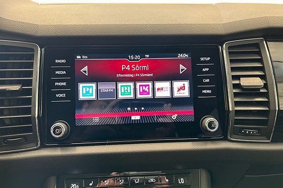 Vehicle Image 11