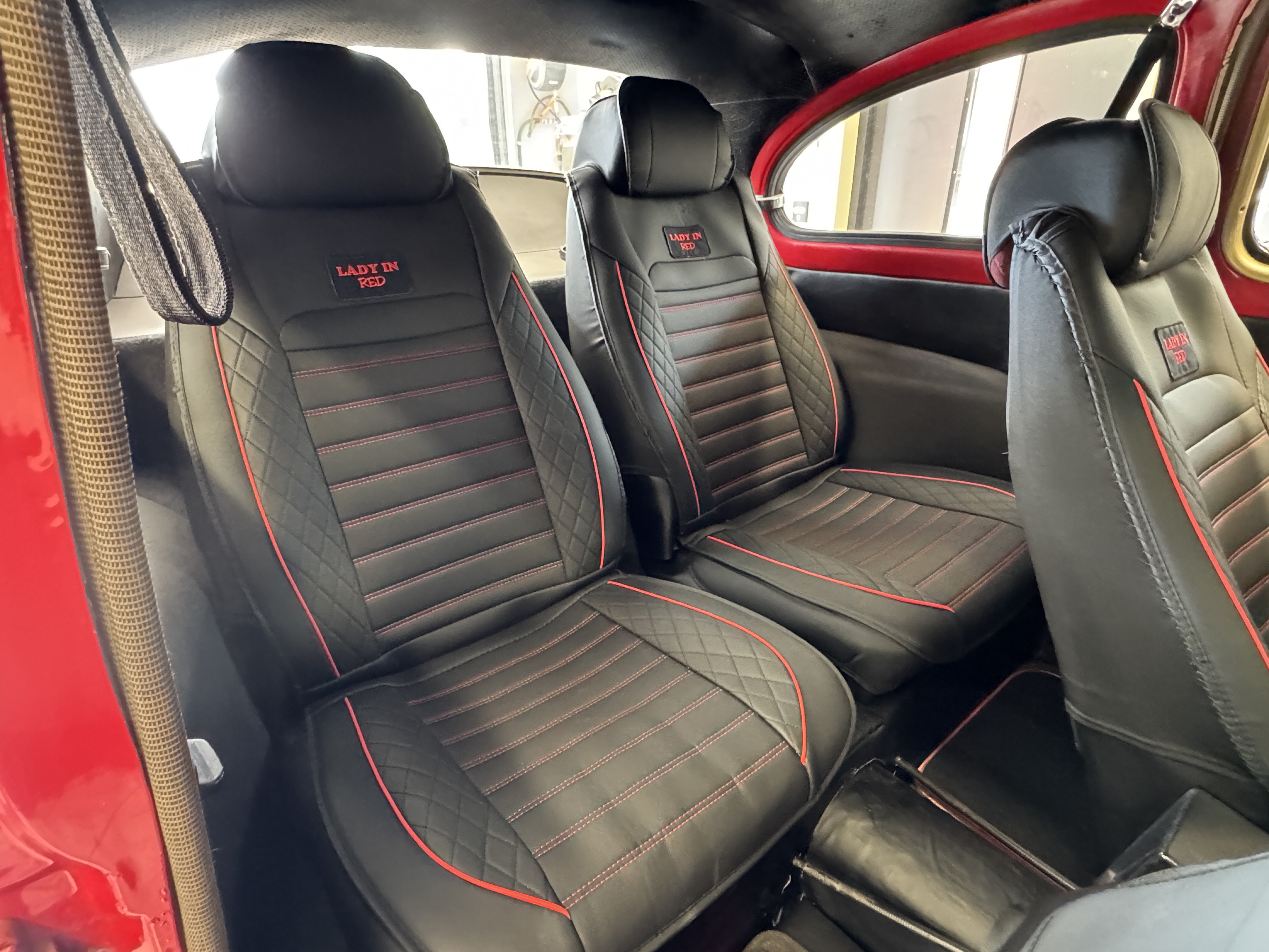 Vehicle Image 19