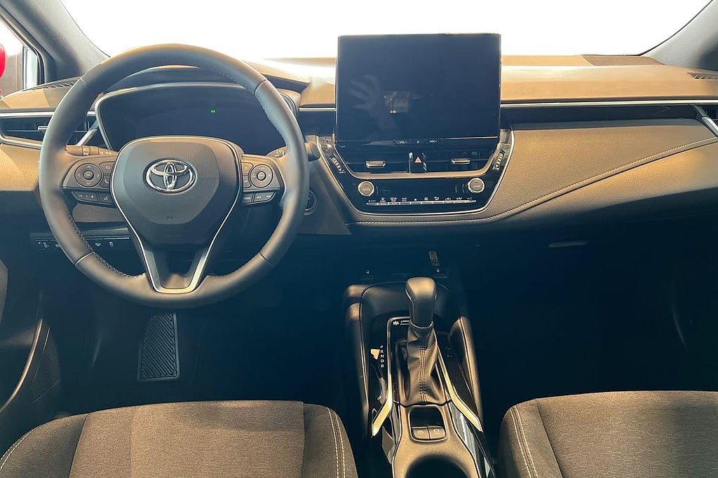Vehicle Image 9