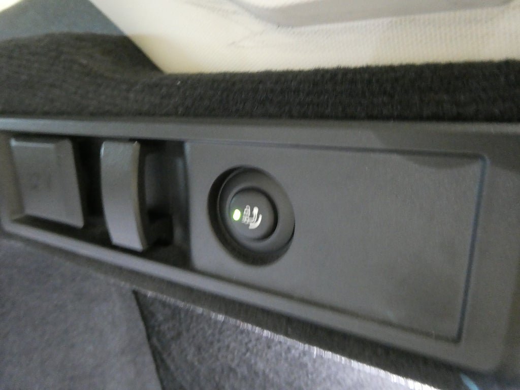 Vehicle Image 27