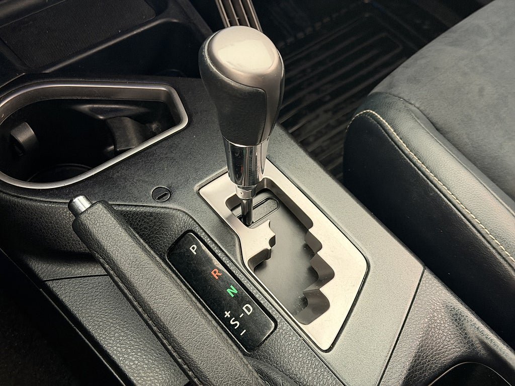 Vehicle Image 26