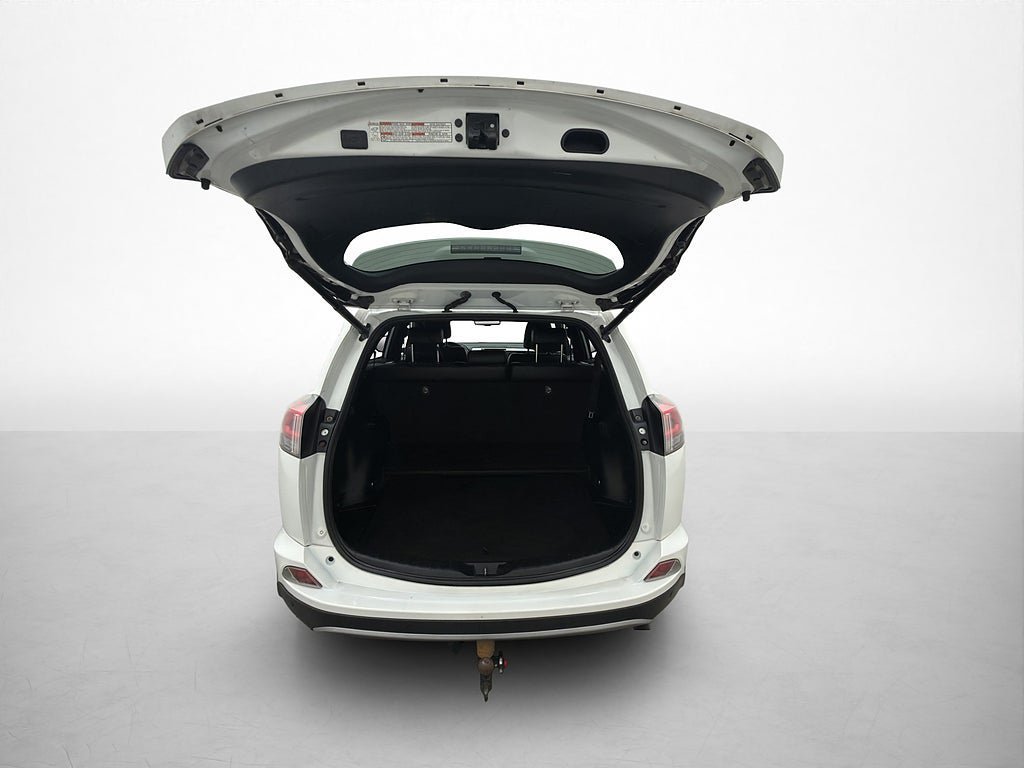 Vehicle Image 30