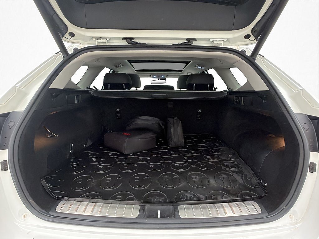 Vehicle Image 33