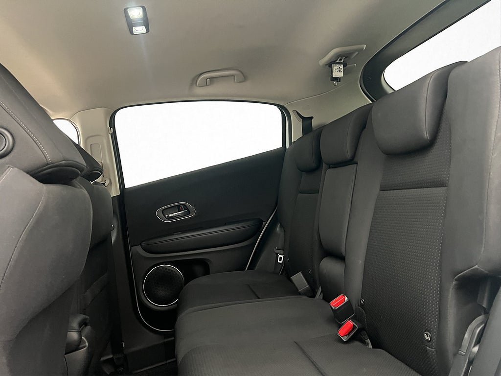Vehicle Image 26