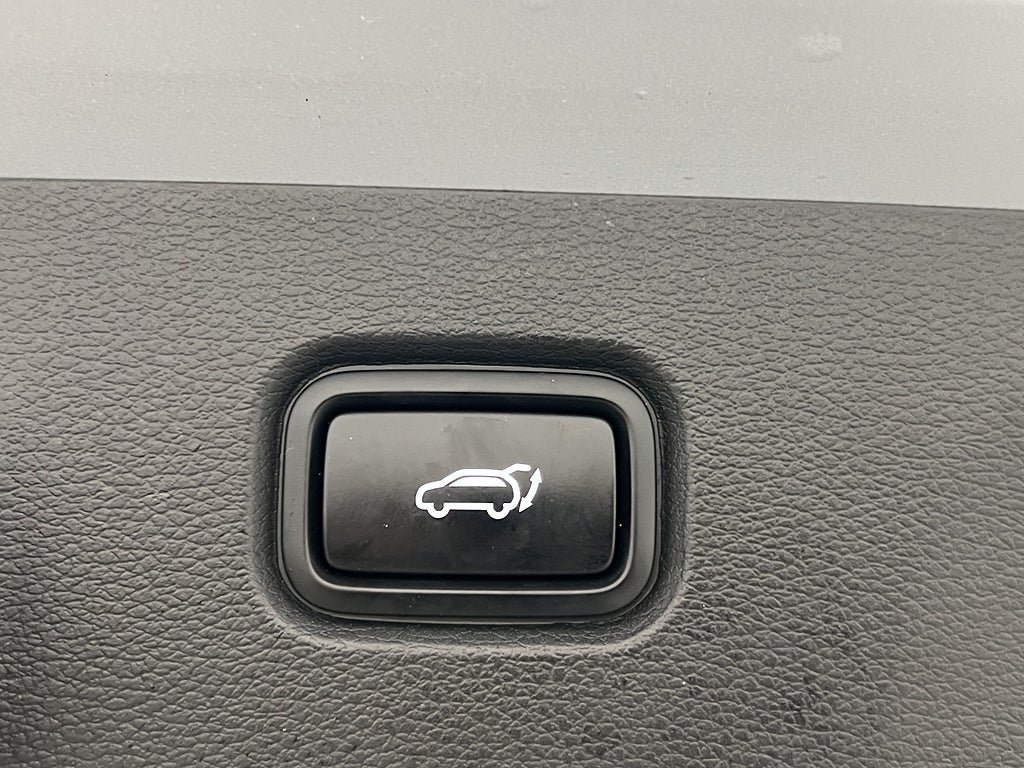 Vehicle Image 29