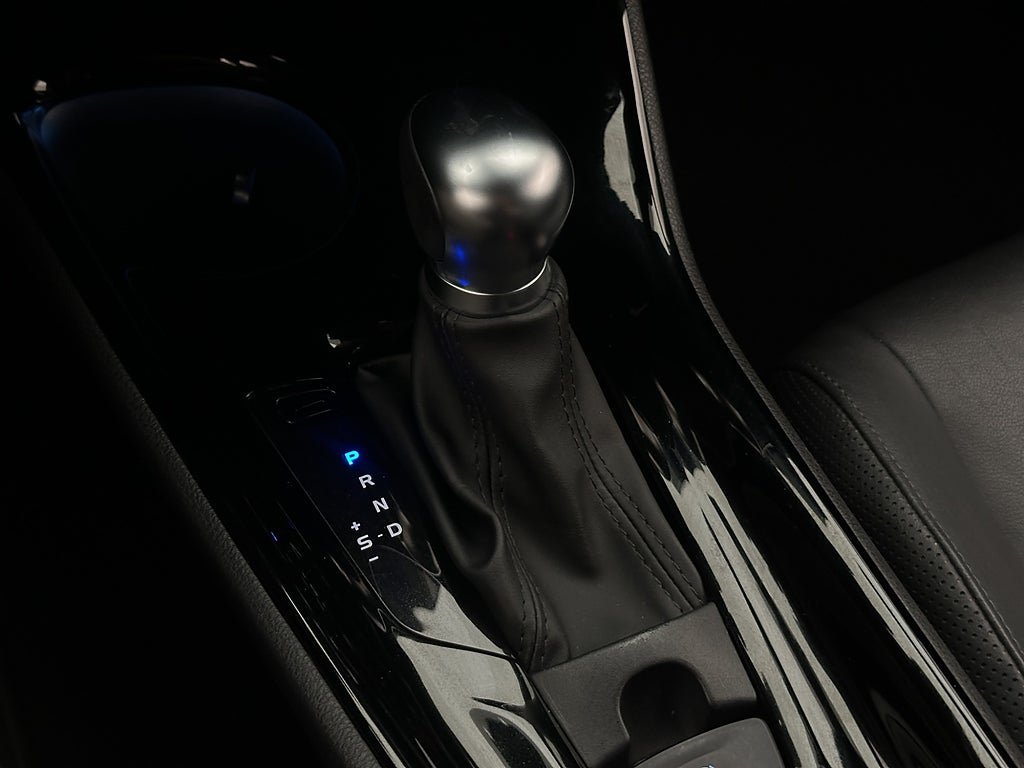 Vehicle Image 24