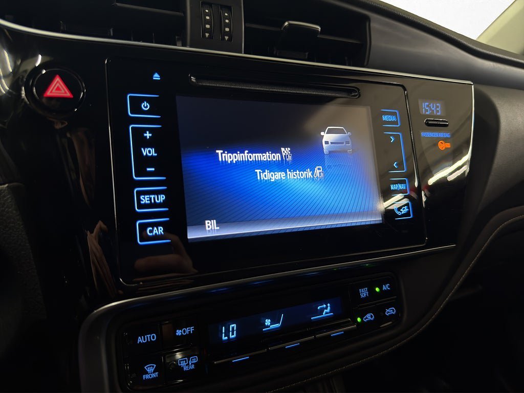 Vehicle Image 21