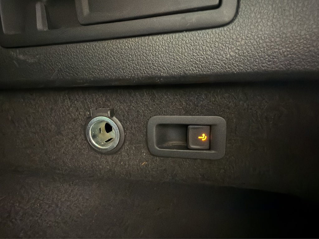 Vehicle Image 28