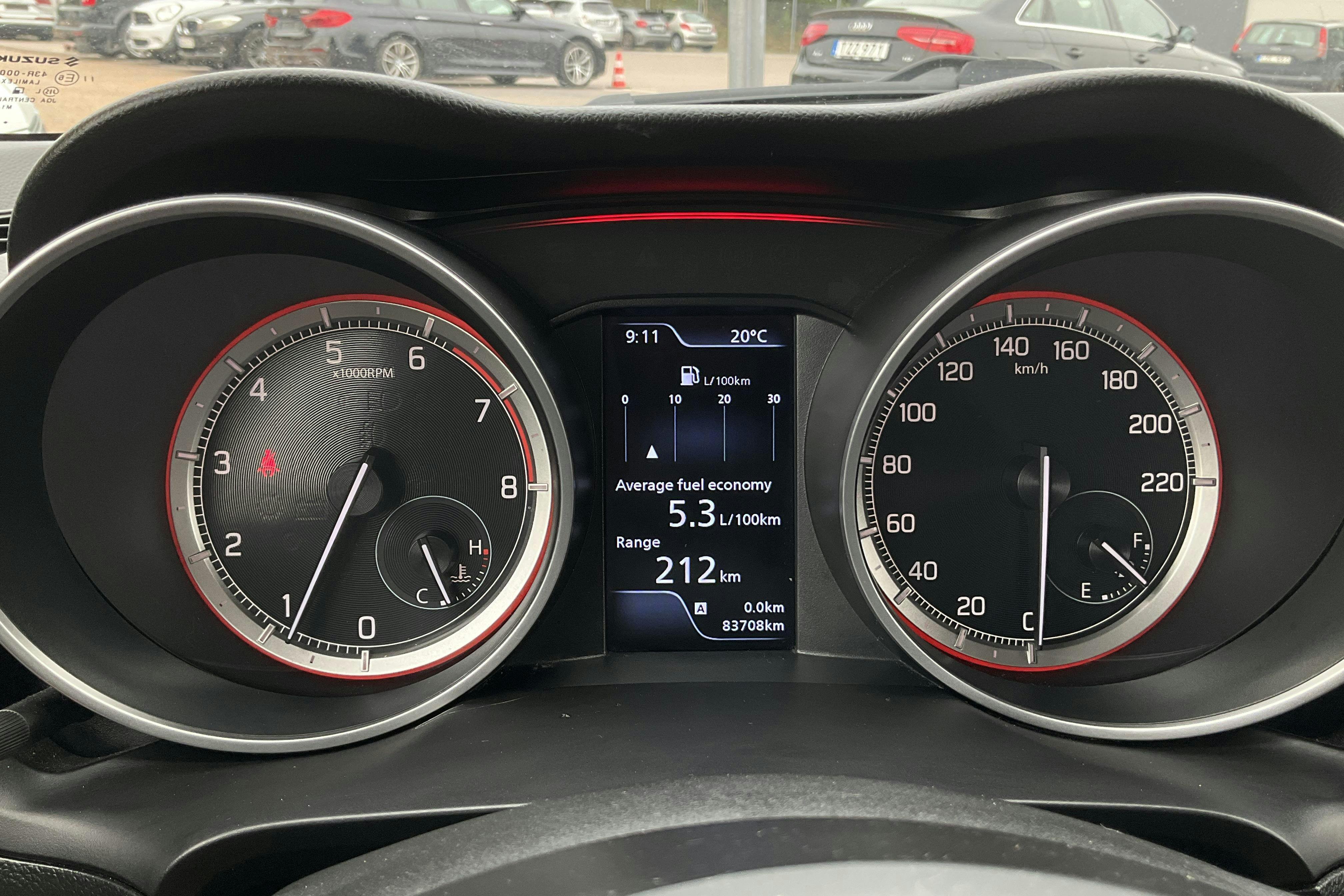 Vehicle Image 10