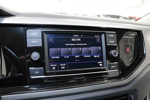 Vehicle Image 19