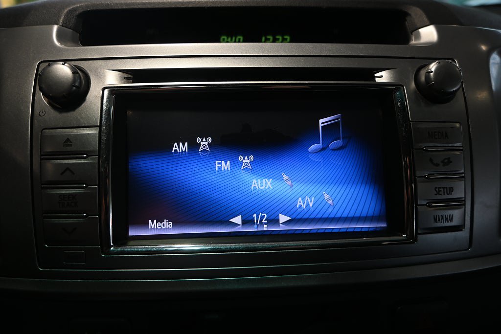 Vehicle Image 16