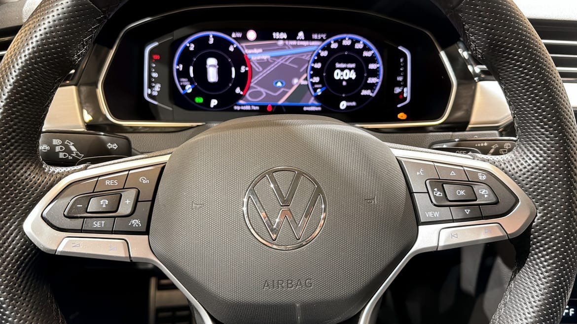 Vehicle Image 19