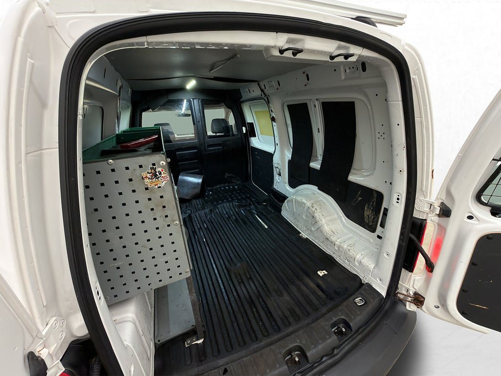 Vehicle Image 13