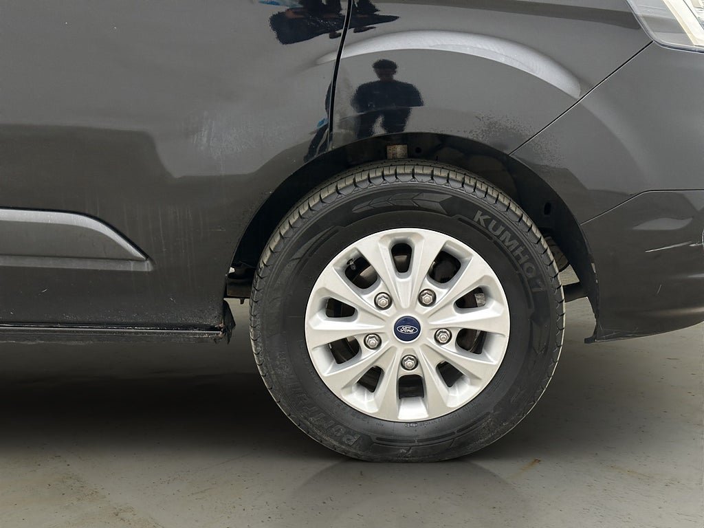 Vehicle Image 31