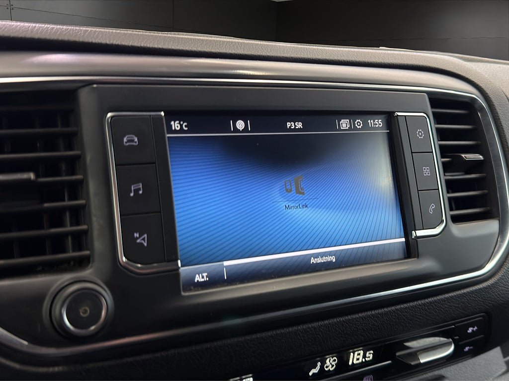 Vehicle Image 27