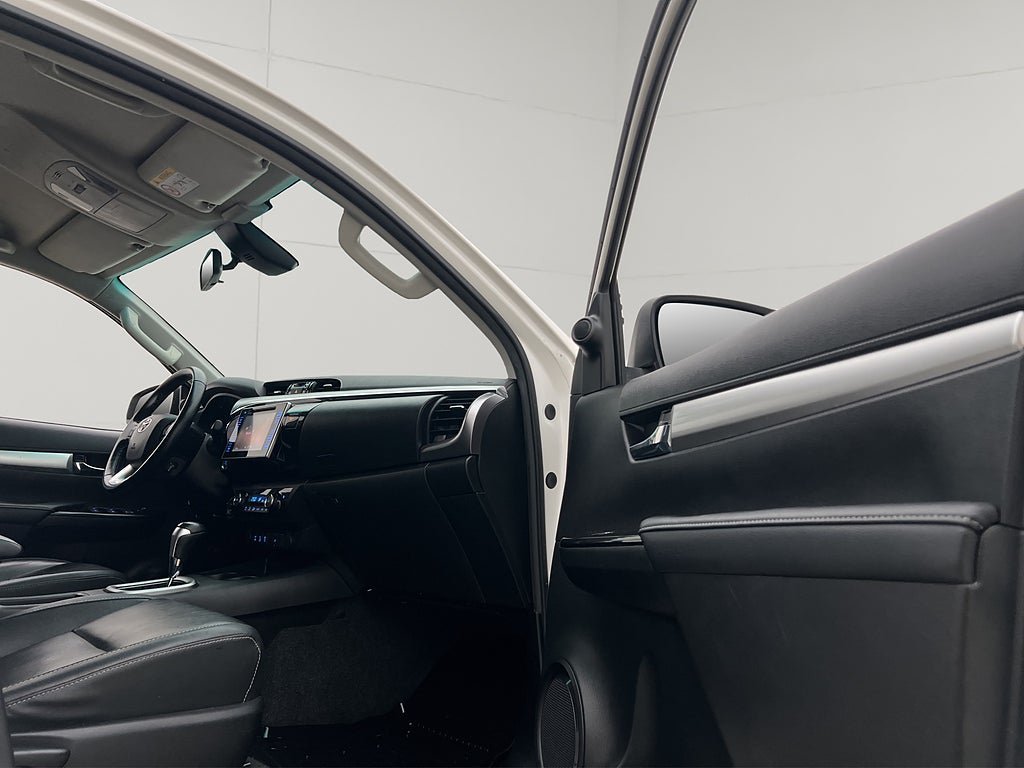 Vehicle Image 31