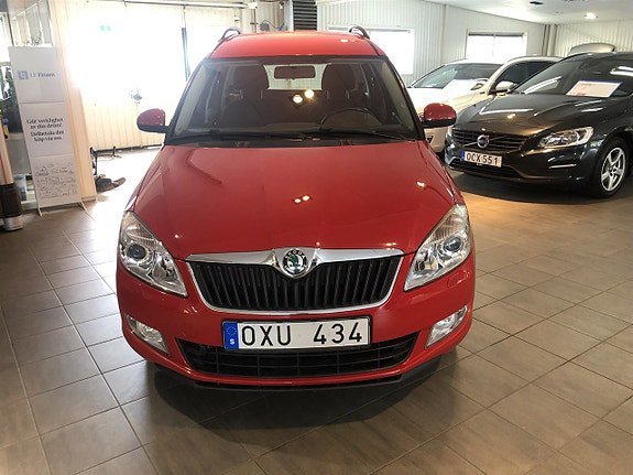 Vehicle Image 6