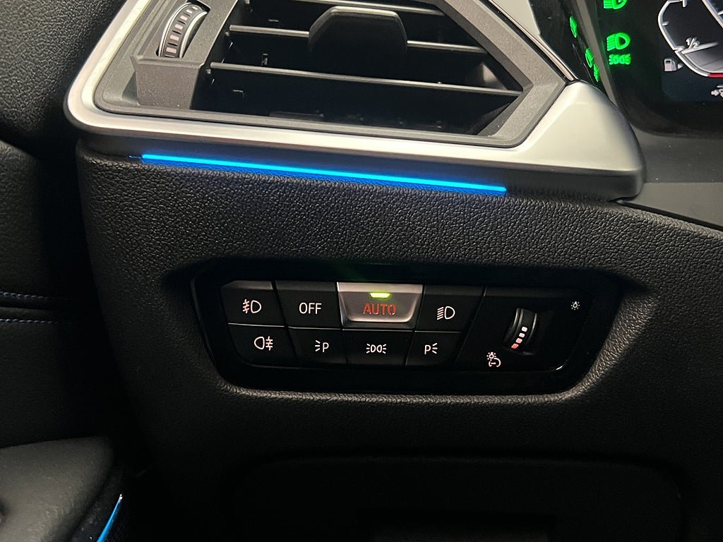 Vehicle Image 29