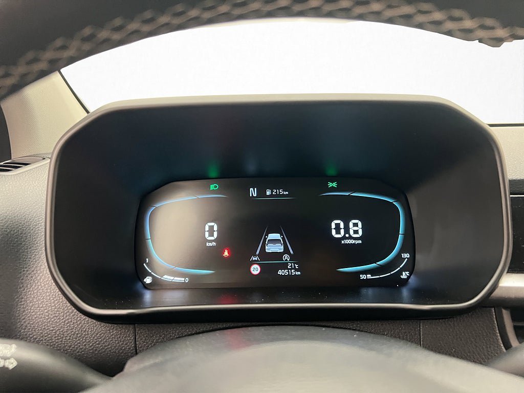 Vehicle Image 13