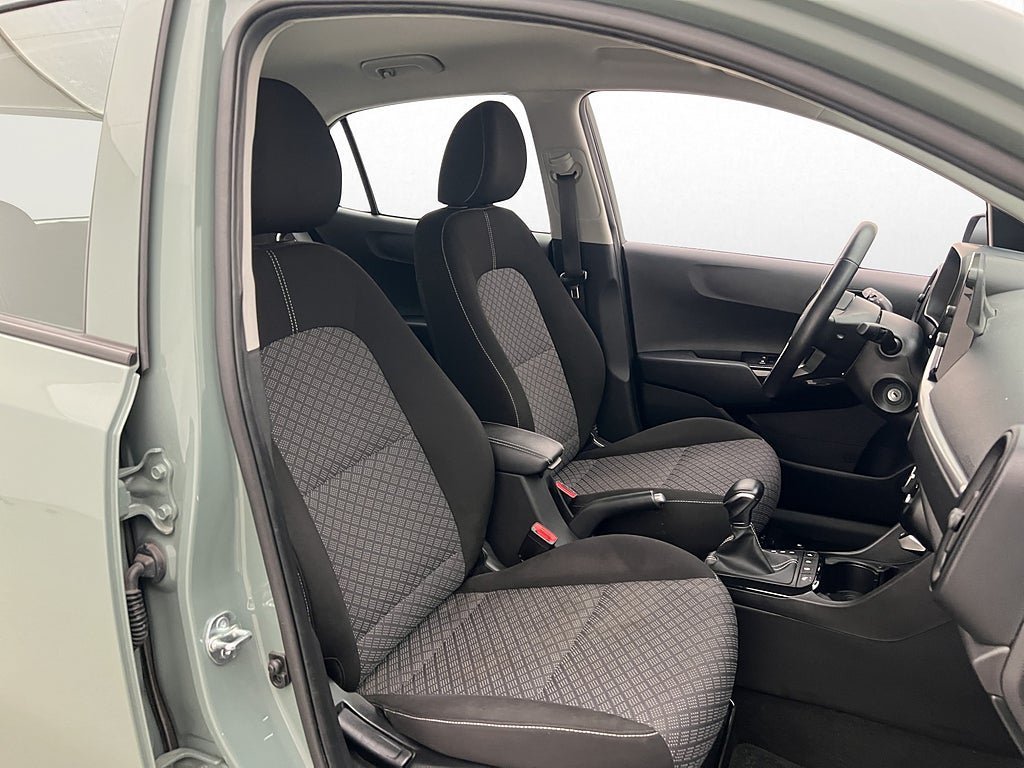 Vehicle Image 22