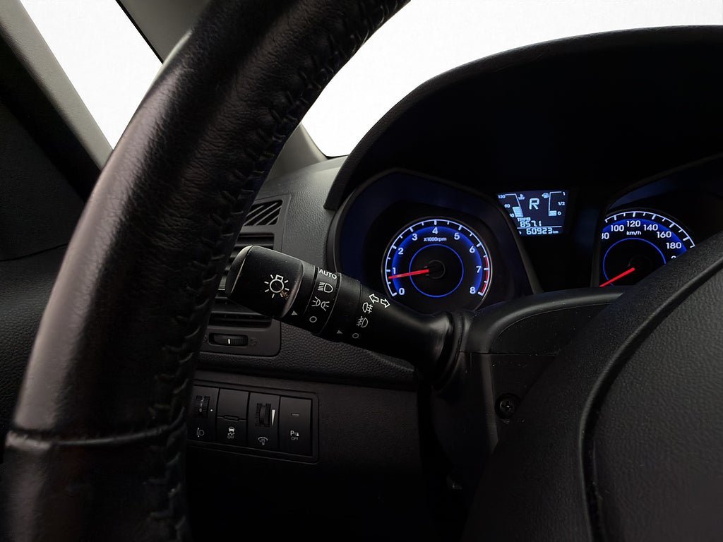 Vehicle Image 15