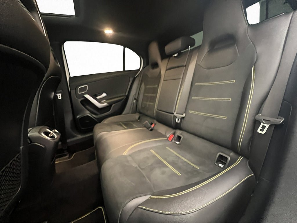 Vehicle Image 31
