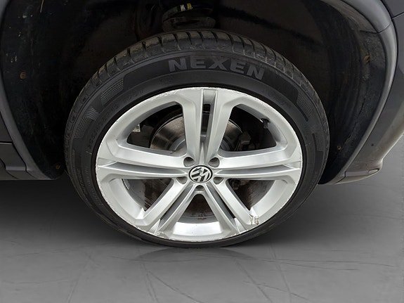 Vehicle Image 28